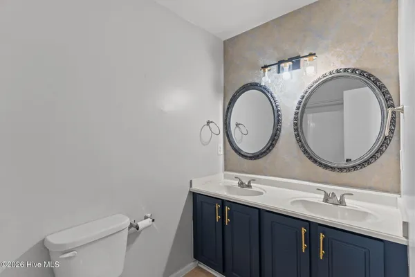 $299,000 | 619 Varsity Drive, Wilmington, NC 28403