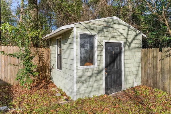 $299,000 | 619 Varsity Drive, Wilmington, NC 28403