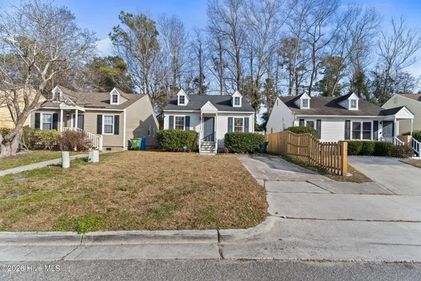 $299,000 | 619 Varsity Drive, Wilmington, NC 28403