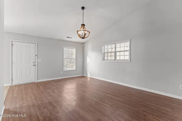 $299,000 | 619 Varsity Drive, Wilmington, NC 28403