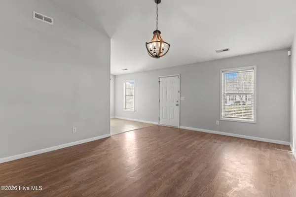 $299,000 | 619 Varsity Drive, Wilmington, NC 28403