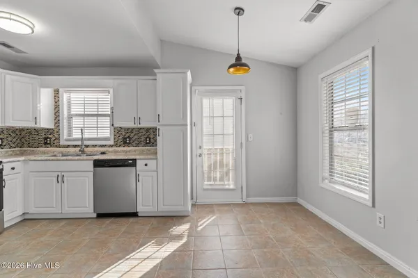 $299,000 | 619 Varsity Drive, Wilmington, NC 28403