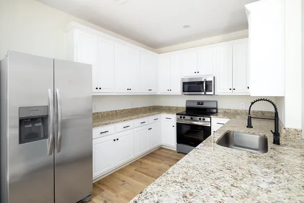 $269,900 | 9 Ferrell Road, Phenix City, AL 36869