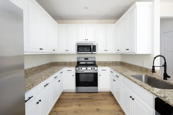 $269,900 | 9 Ferrell Road, Phenix City, AL 36869