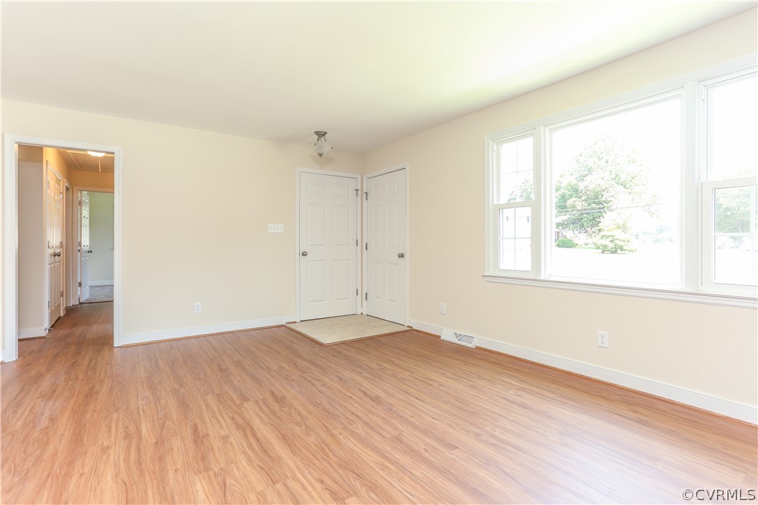 3806 Conduit Road Colonial Heights, VA 23834 - Photo 5 of 23 Gallery Image 5