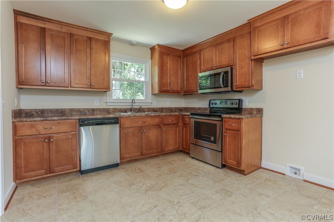 3806 Conduit Road Colonial Heights, VA 23834 - Photo 7 of 23 Gallery Image 7
