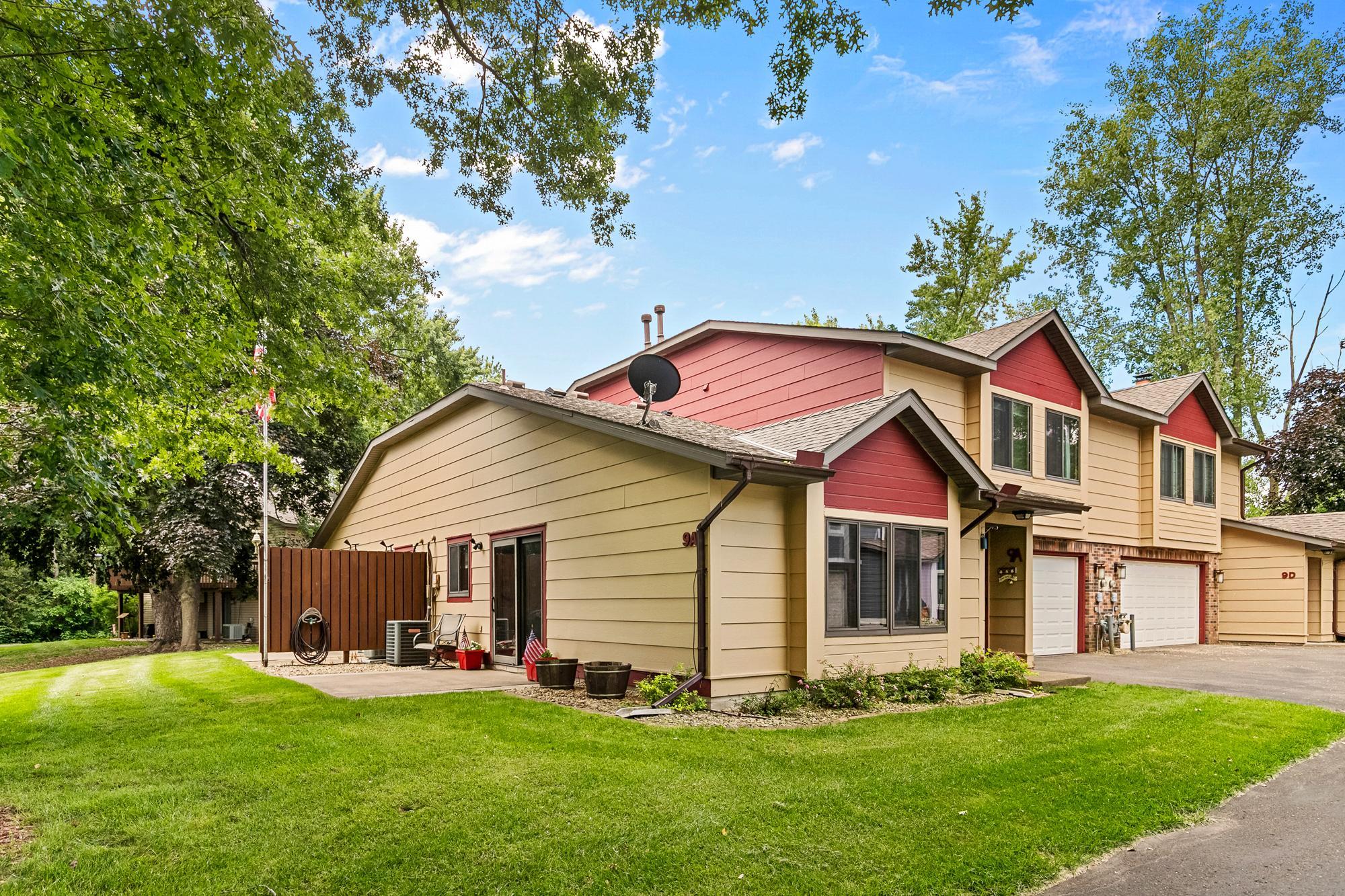 9 Shady Way, Unit A Circle Pines, MN 55014 - Photo 3 of 24