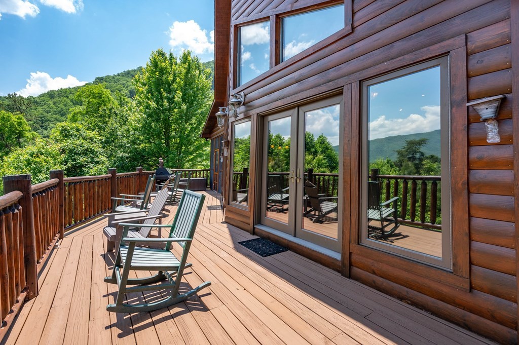 4264 Round Top Way Sevierville, TN 37862 - Photo 27 of 73 Gallery Image 27
