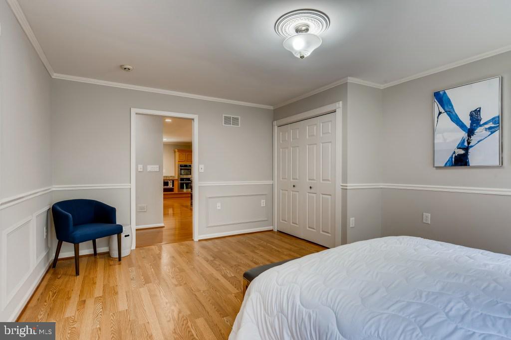 13920 Sunnybrook Road Phoenix, MD 21131 - Photo 11 of 28 First Level Master Bedroom