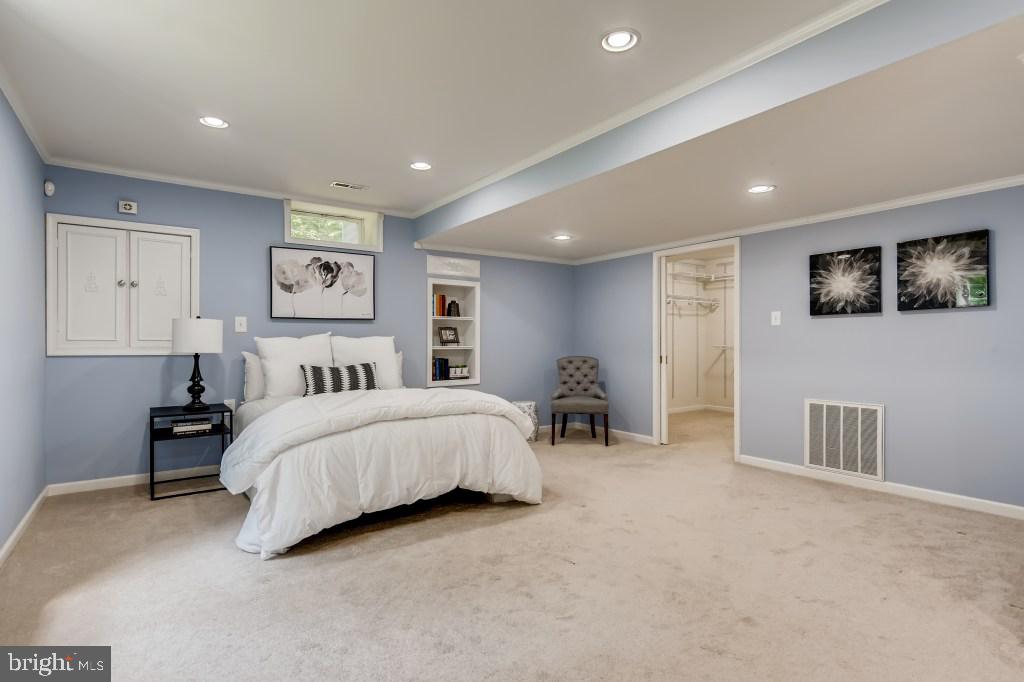 13920 Sunnybrook Road Phoenix, MD 21131 - Photo 17 of 28 Master Bedroom on Lower Level
