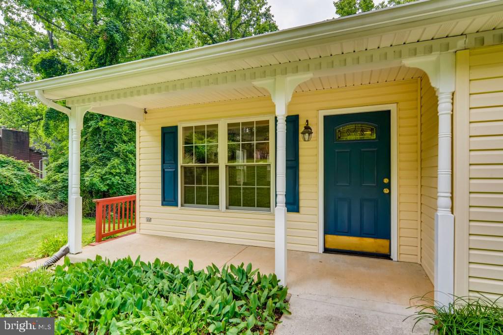 13920 Sunnybrook Road Phoenix, MD 21131 - Photo 3 of 28 Front Porch