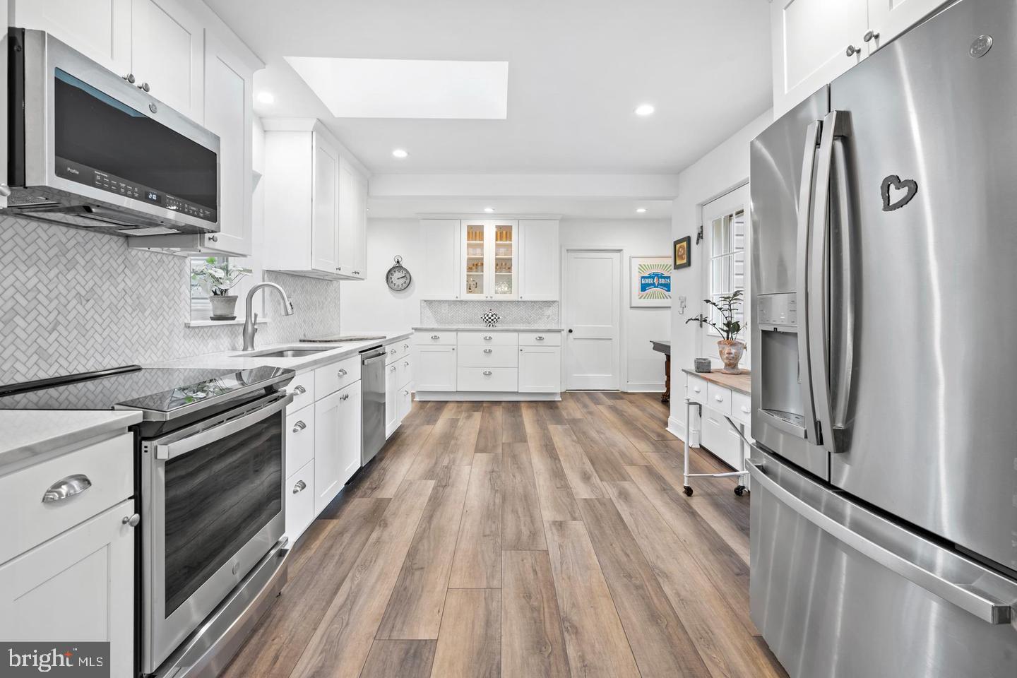 305 Irish Road Berwyn, PA 19312 - Photo 6 of 19 Gallery Image 6
