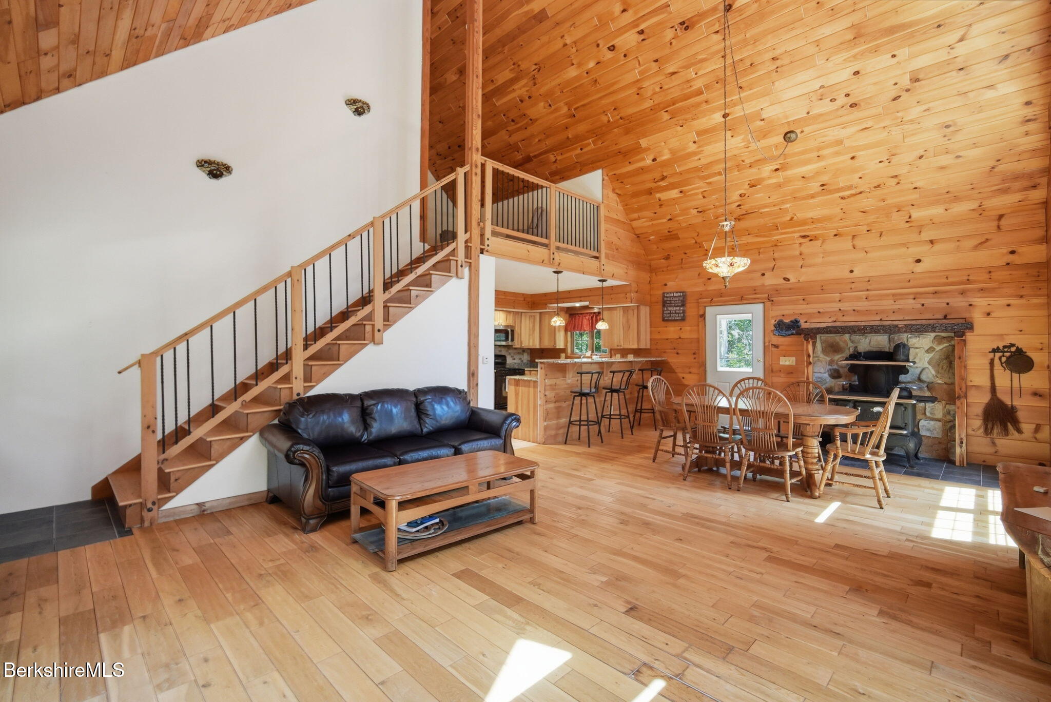 35 South Ext Road Hinsdale, MA 01235 - Photo 14 of 29 14-web-or-mls-35-s-rd (1)