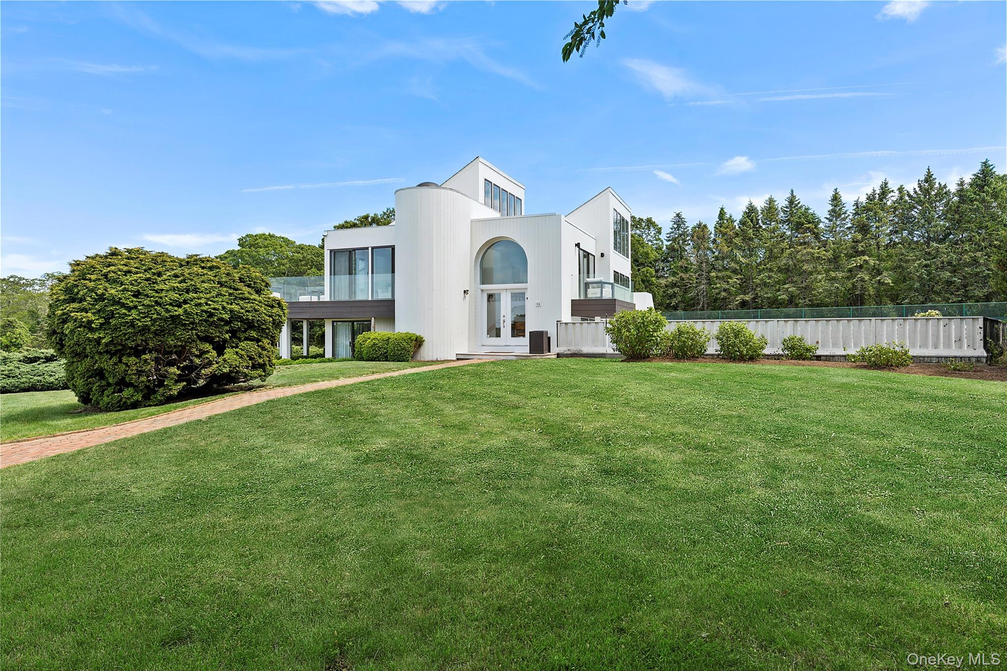 84 Inlet Road East Southampton, NY 11968 - Photo 17 of 21