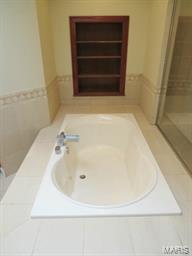 150 Strecker Road Ballwin, MO 63011 - Photo 20 of 32 Gallery Image 20