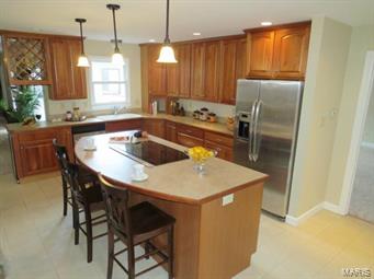 150 Strecker Road Ballwin, MO 63011 - Photo 5 of 32 Gallery Image 5