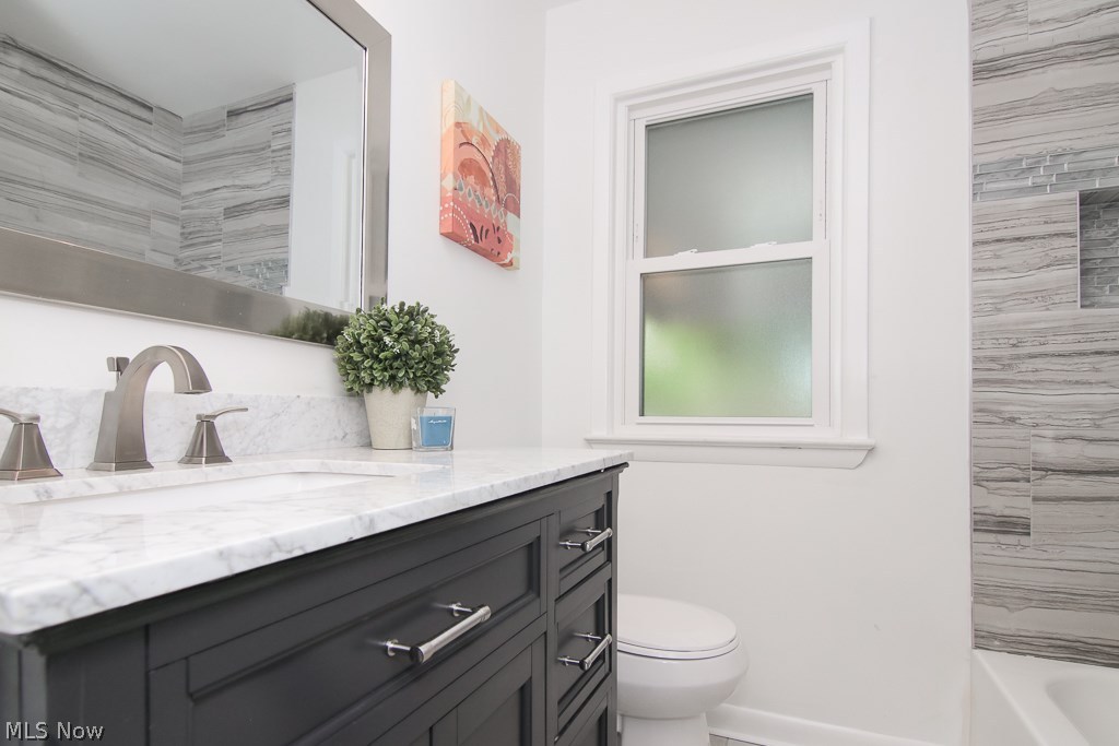 5190 Longton Road Lyndhurst, OH 44124 - Photo 13 of 35 Gallery Image 13