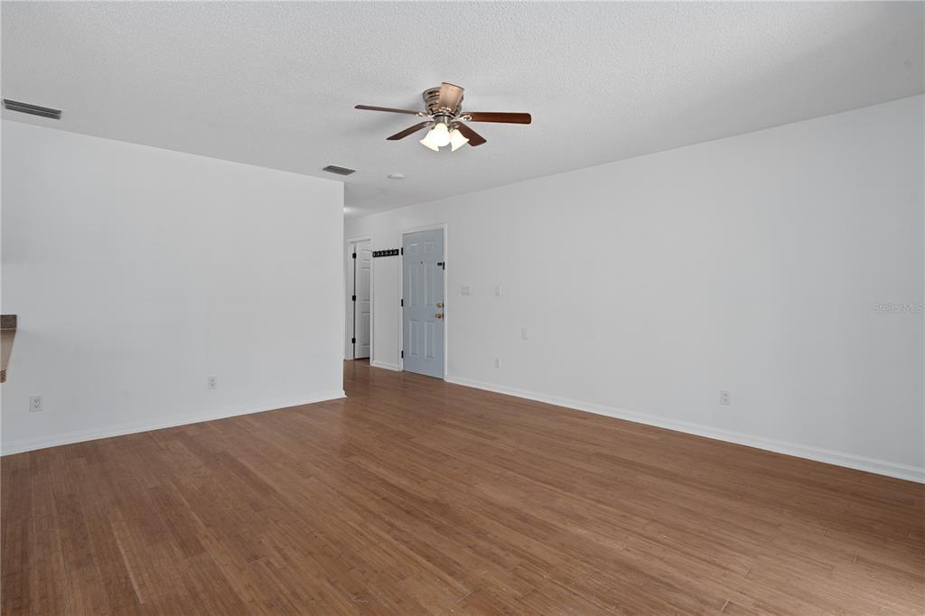 8134 Papaya Street Port Richey, FL 34668 - Photo 7 of 43