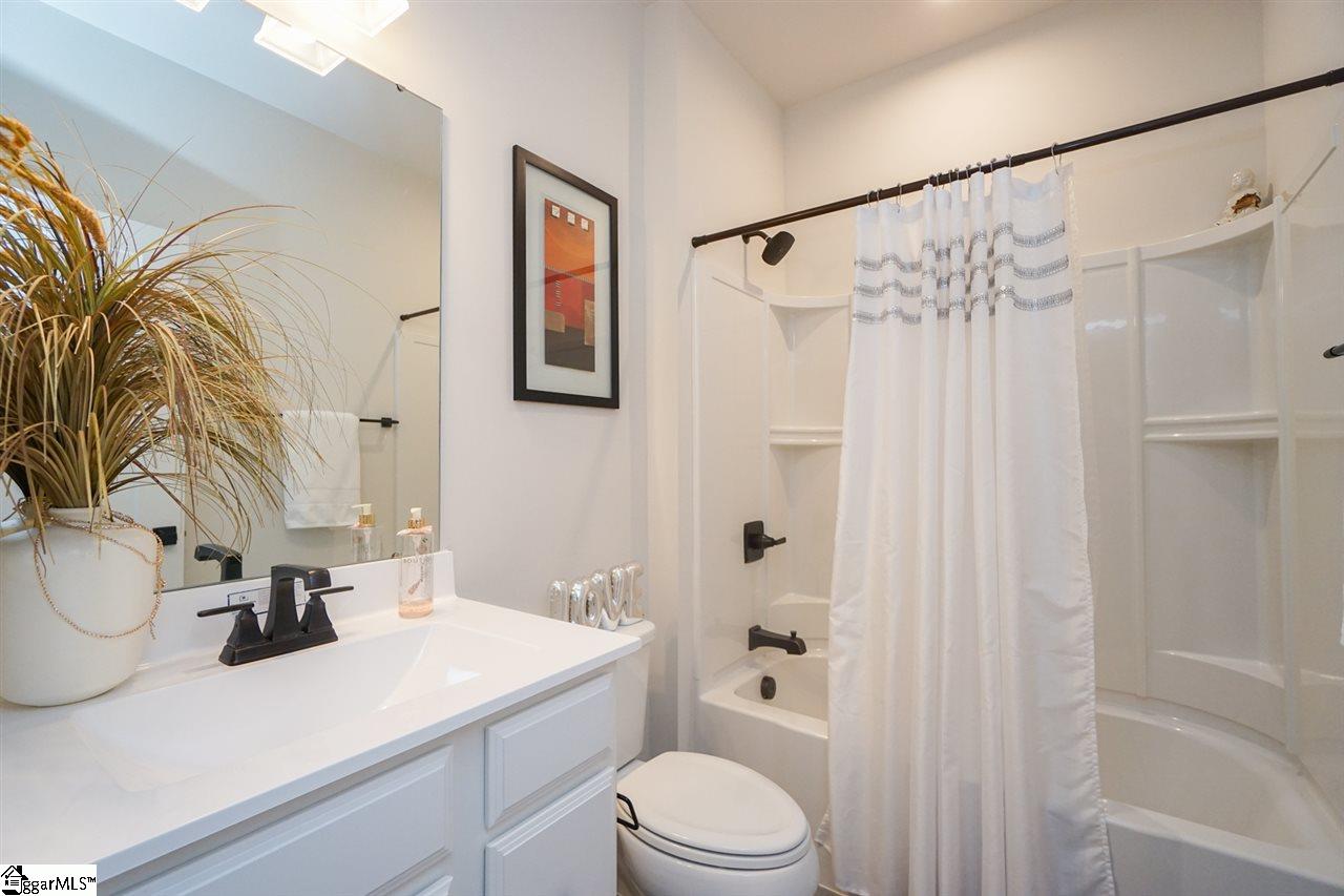 2 Mohegan Way Greenville, SC 29607 - Photo 22 of 33 Gallery Image 22