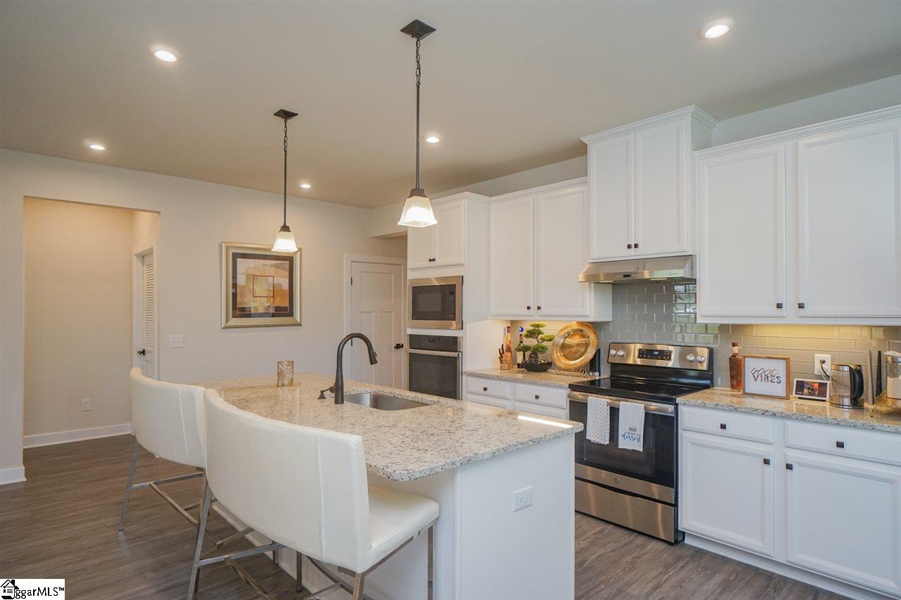 2 Mohegan Way Greenville, SC 29607 - Photo 10 of 33 Gallery Image 10
