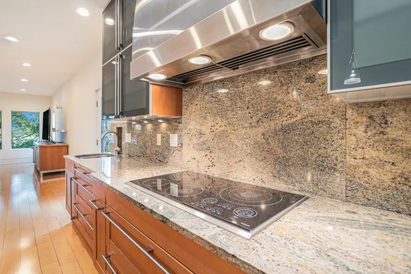$1,950,000 | 20 Hiawatha Drive, Battle Creek, MI 49015