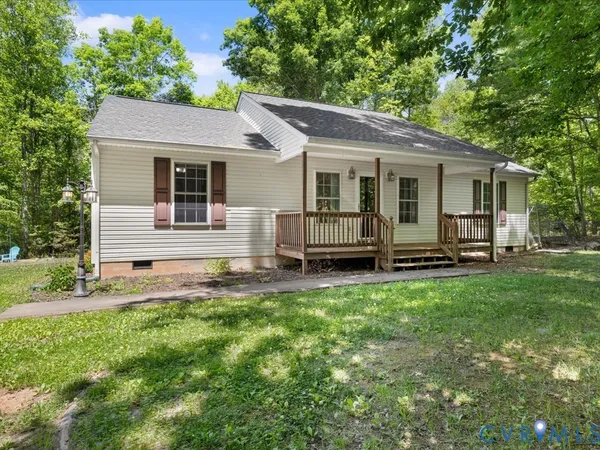 $319,950 | 117 Waldrop Church Road, Louisa, VA 23093
