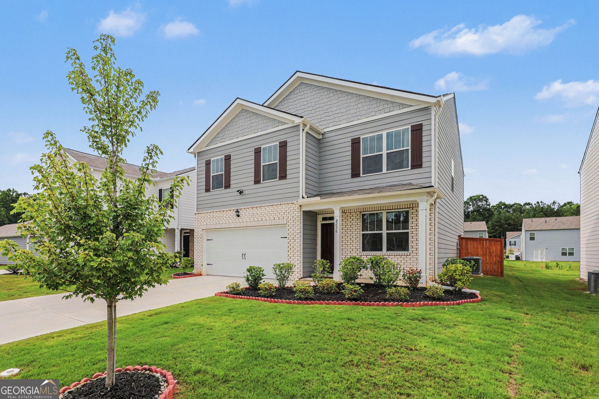 8236 Castleton Drive Fairburn, GA 30213 - Photo 1 of 35