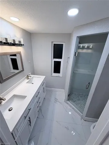 $2,400 | Undisclosed Address, Fort Myers, FL 33919