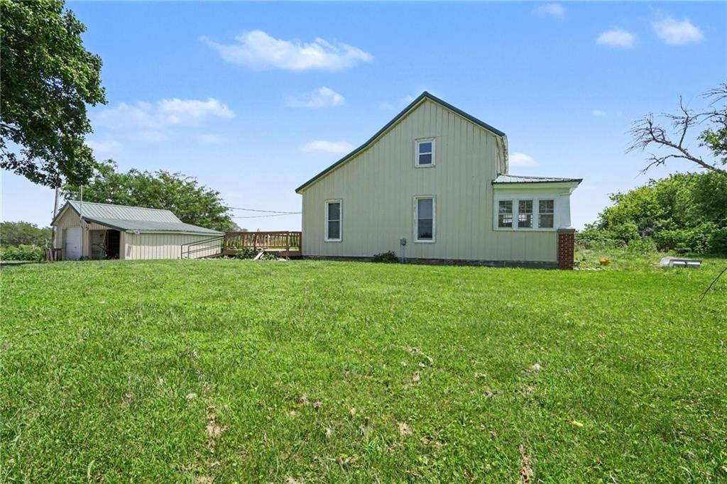 5597 Southwest County Line Road Trimble, MO 64492 - Photo 28 of 31