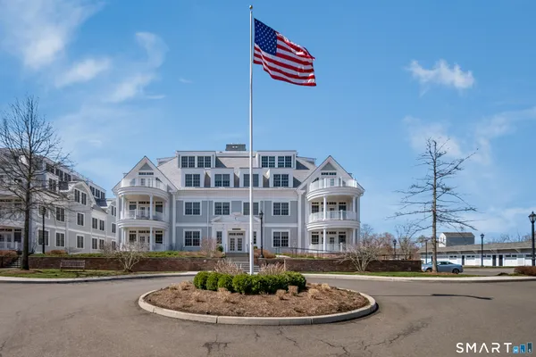 $1,350,000 | 66 High Street, Unit 47, Guilford, CT 06437