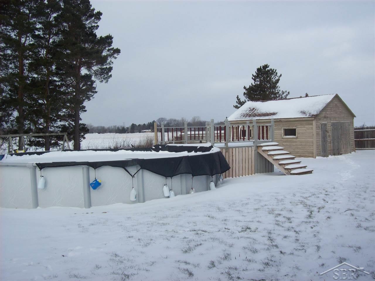 9851 Garfield Road Freeland, MI 48623 - Photo 5 of 6