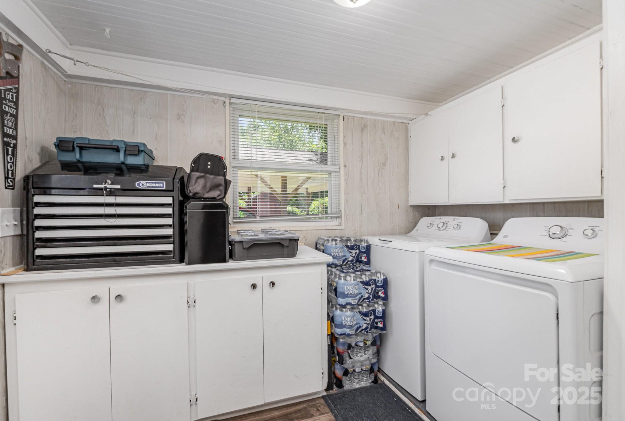 1306 Brantley Road Kannapolis, NC 28083 - Photo 21 of 29 a utility room with dryer and washer