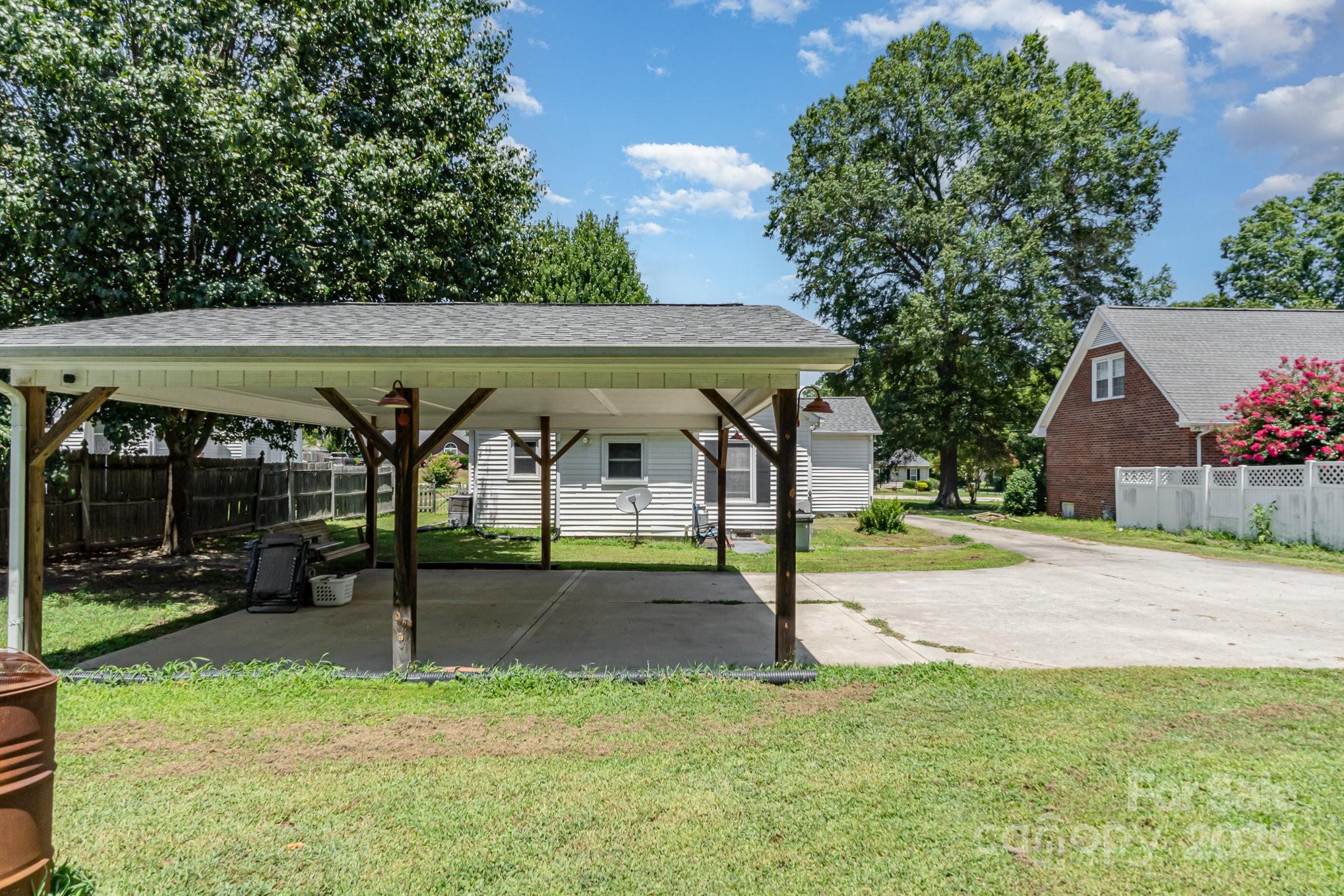 1306 Brantley Road Kannapolis, NC 28083 - Photo 25 of 29 a view of outdoor space yard and patio