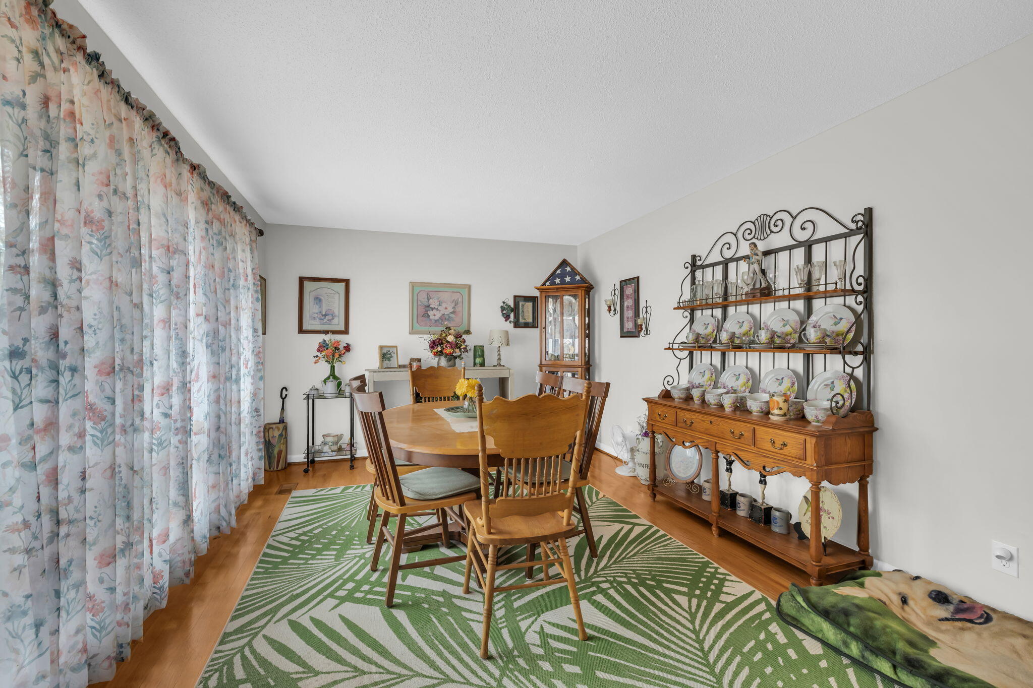 7931 Selcer Road Hixson, TN 37343 - Photo 6 of 21 8-web-or-mls-7931-selcer-rd