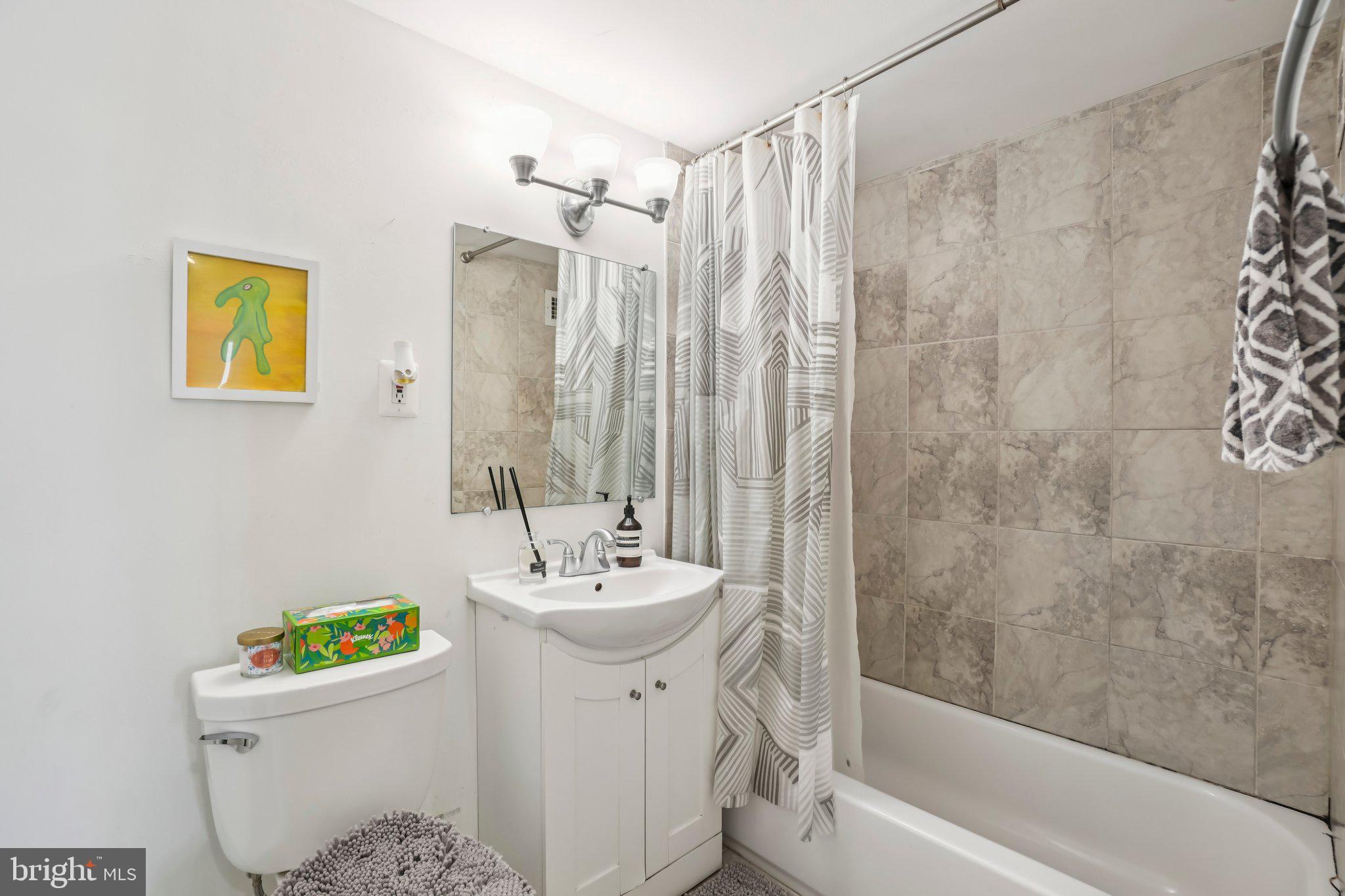 730 24th Street Northwest, Unit 205 Washington, DC 20037 - Photo 13 of 23