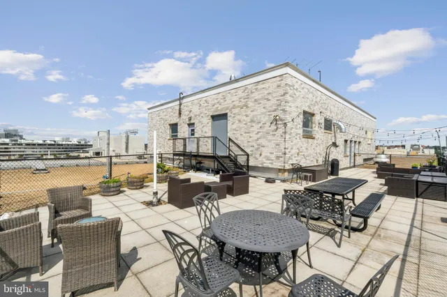 $325,000 | 730 24th Street Northwest, Unit 205, Washington, DC 20037