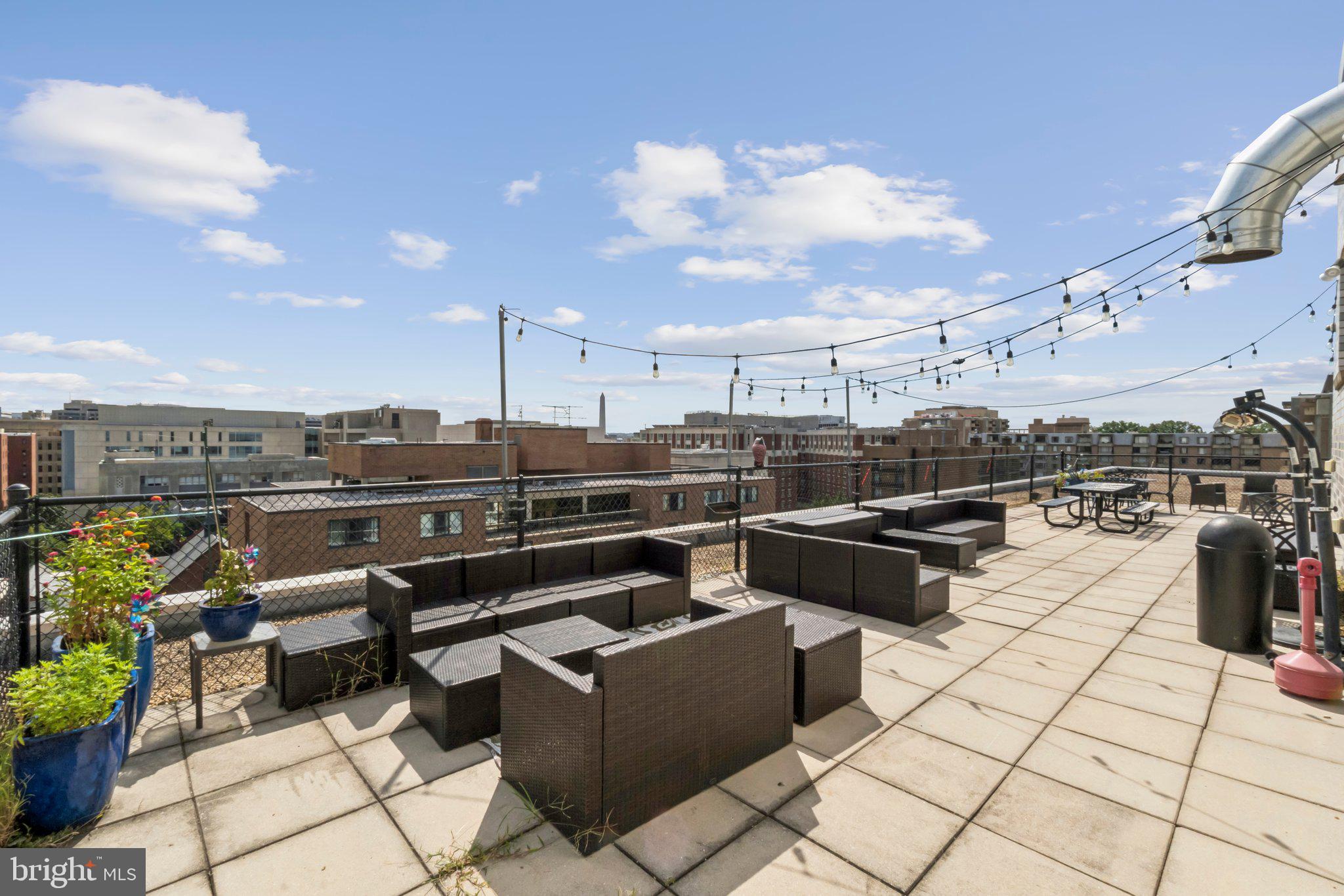 730 24th Street Northwest, Unit 205 Washington, DC 20037 - Photo 20 of 23