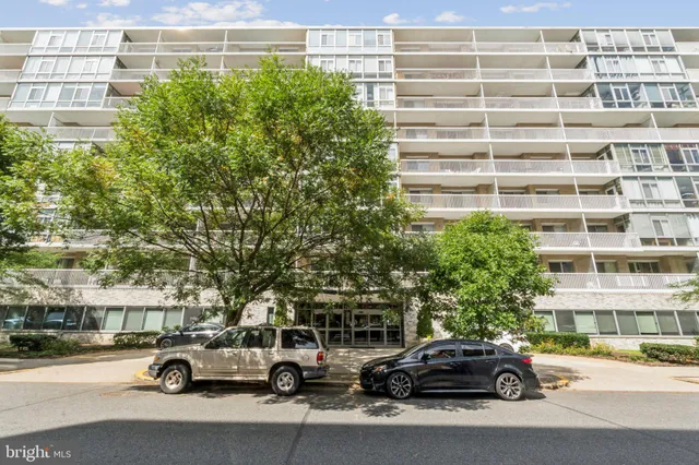 $325,000 | 730 24th Street Northwest, Unit 205, Washington, DC 20037