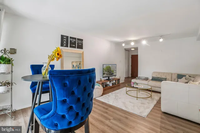 $325,000 | 730 24th Street Northwest, Unit 205, Washington, DC 20037