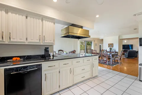$998,000 | 6033 Mt Bonnell Cove, Austin, TX 78731