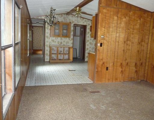 42 West Alna Road Wiscasset, ME 04578 - Photo 4 of 13 Living Room.
