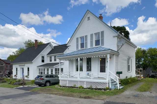 $439,000 | 43 Pacific Street, Rockland, ME 04841