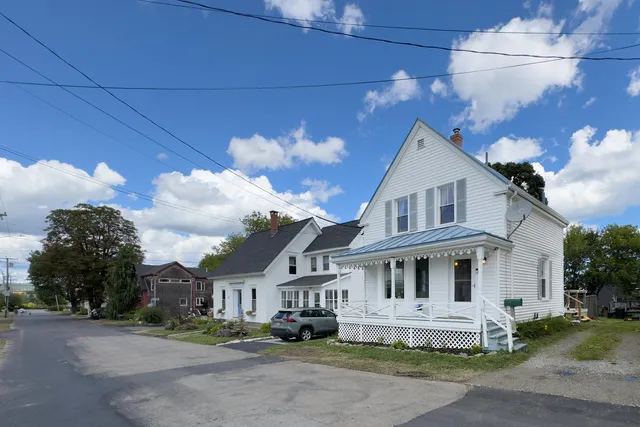 $439,000 | 43 Pacific Street, Rockland, ME 04841