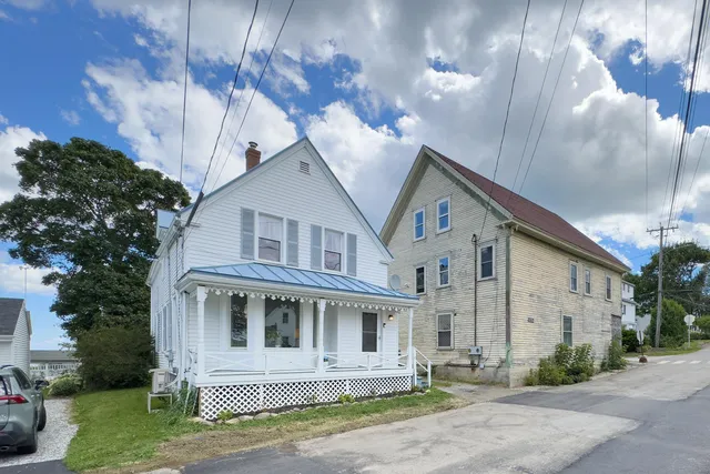 $439,000 | 43 Pacific Street, Rockland, ME 04841