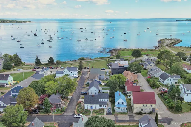 $439,000 | 43 Pacific Street, Rockland, ME 04841