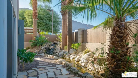 $599,000 | 588 East San Lorenzo Road, Unit 104, Palm Springs, CA 92264