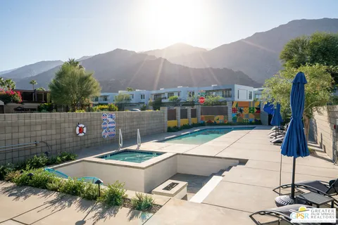 $599,000 | 588 East San Lorenzo Road, Unit 104, Palm Springs, CA 92264