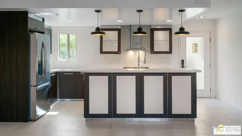 $599,000 | 588 East San Lorenzo Road, Unit 104, Palm Springs, CA 92264