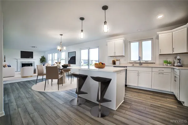 $542,500 | 5543 Twilight Lane, Lockport Town, NY 14094