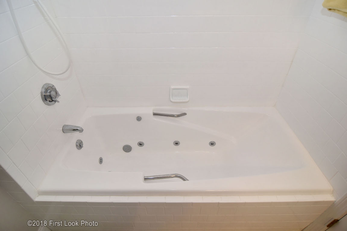 375 Angell Road, Unit B North Providence, RI 02904 - Photo 23 of 29 Gallery Image 23